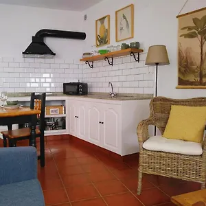 https://apartamentos-la-finca-2.in-canary-islands.com